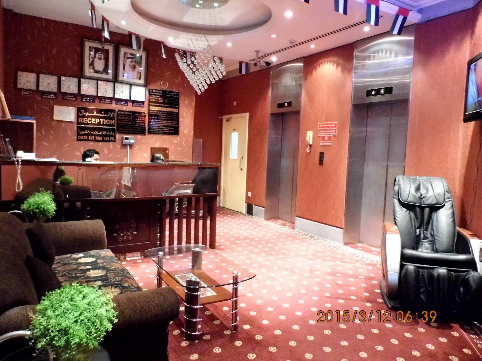 Al Zahabiya Hotel Apartments Dubai Esterno foto