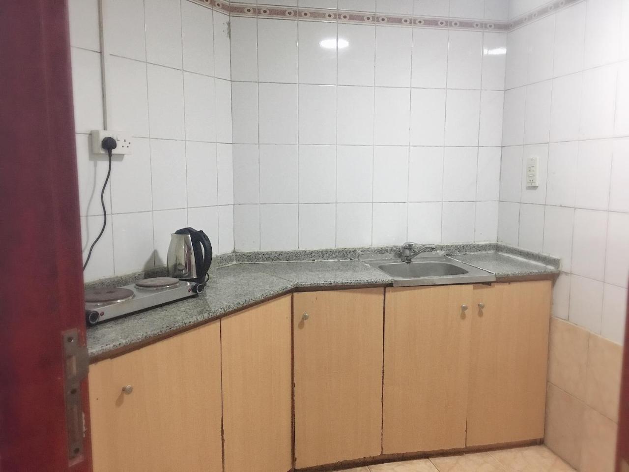 Al Zahabiya Hotel Apartments Dubai Esterno foto